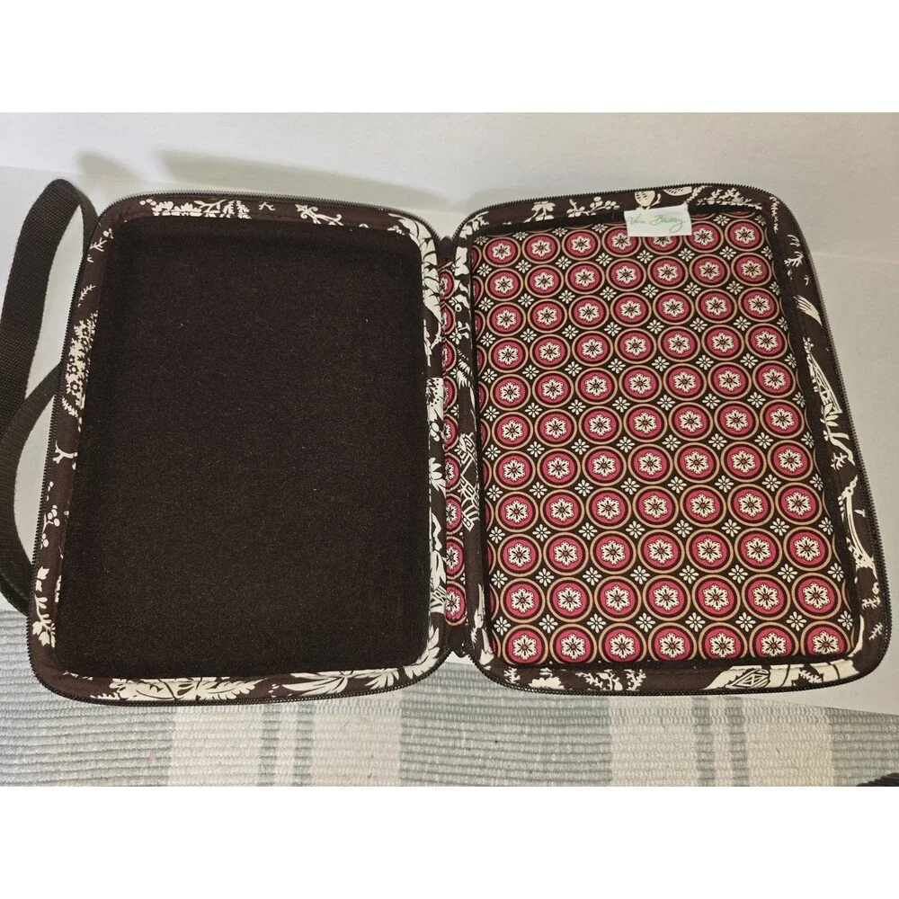 VERA BRADLEY Imperial Toile Mini Laptop Case/ iPad bag With Strap NWT
